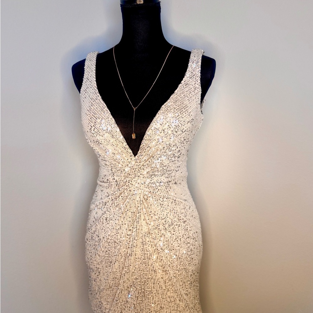Perfect Formal/Prom Mac Duggal Sheath Dress. NWT!! - Picture 3 of 9
